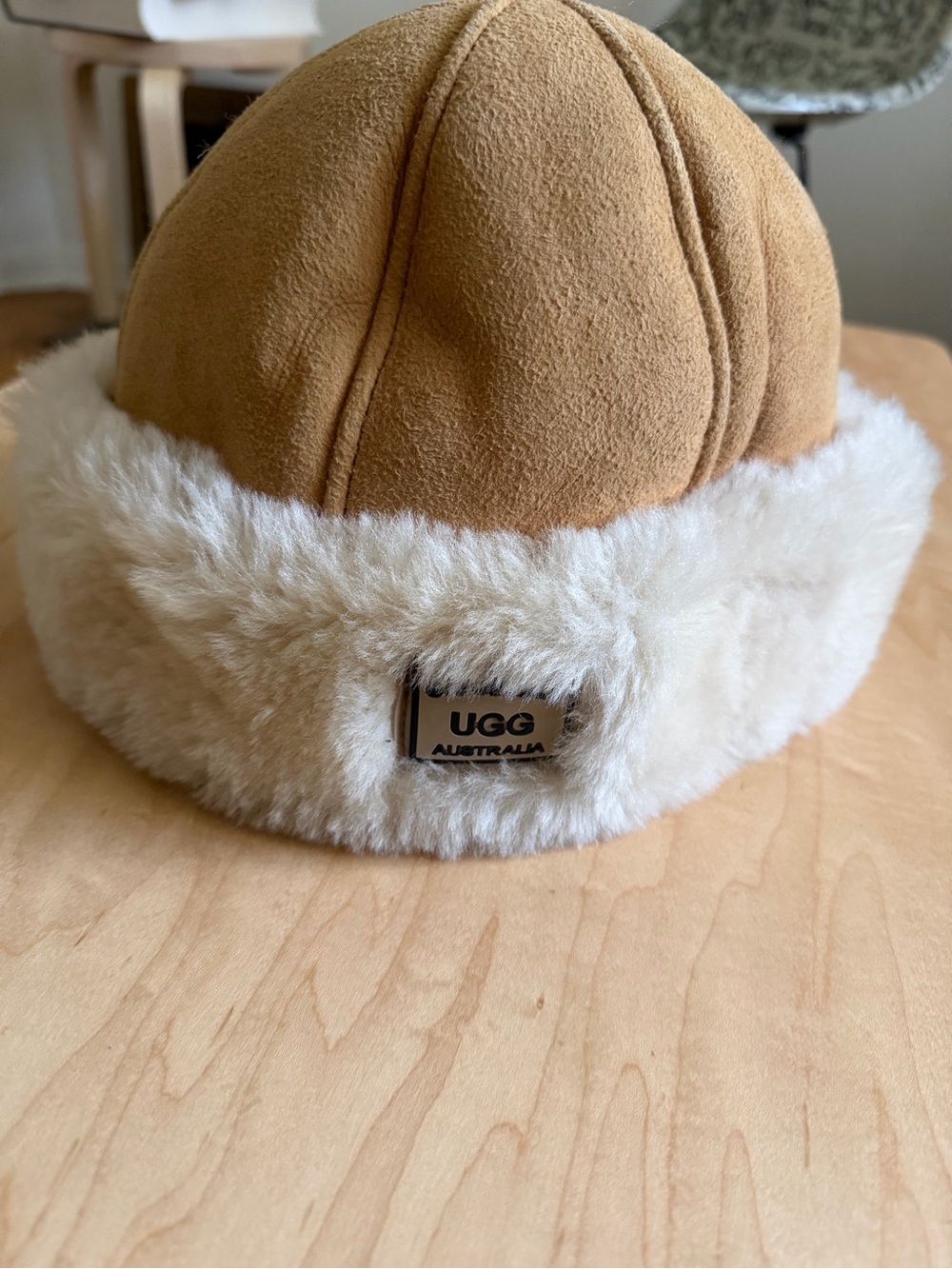 Authentic UGG Australia Shearling Suede Bucket Hat - Excellent Condition
